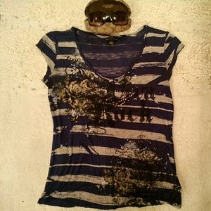 Rock & Republic blue and gray tee shirt M